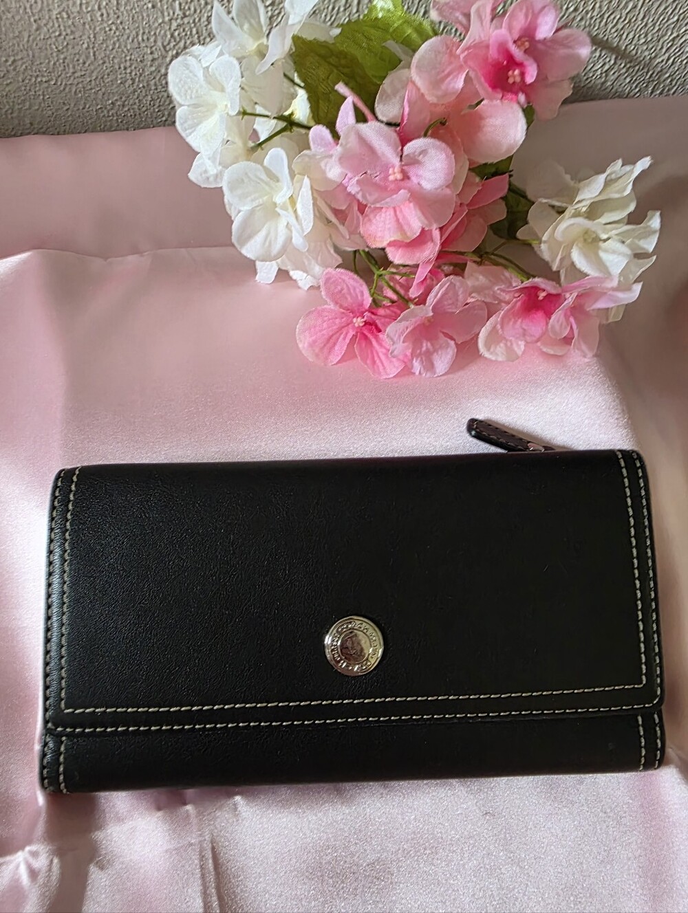 Coach Chelsea Smooth Black & Pink Leather Long Trifold  Wallet